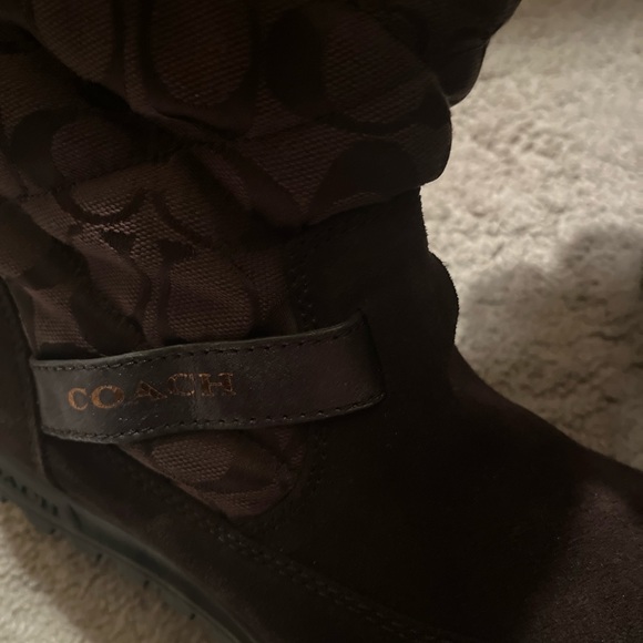 Coach Juniper Suede Boot Style A7311 brown. Size 7. - Picture 7 of 11